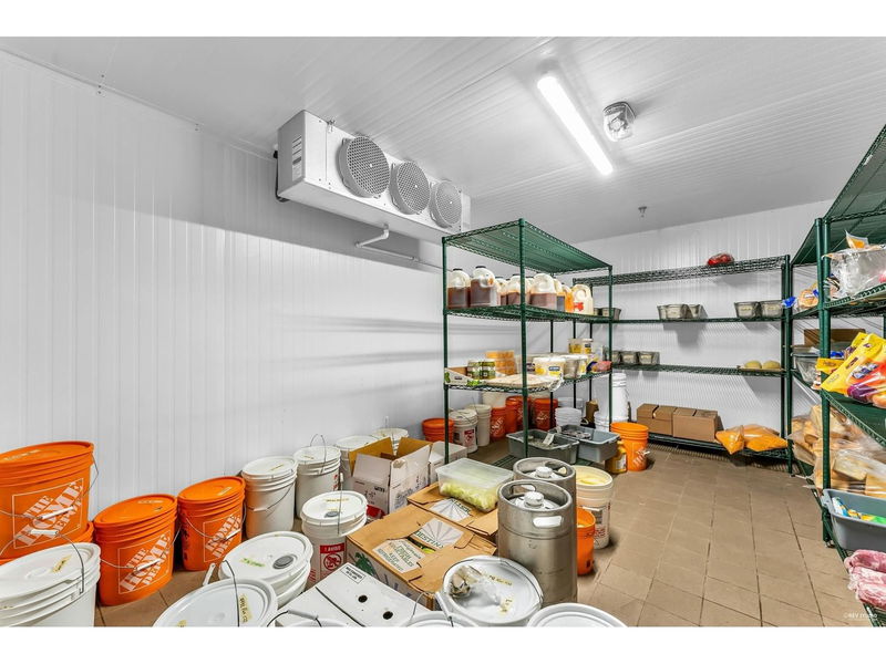 Image #1 of Restaurant for Sale at 6225 200 Street, Langley, British Columbia