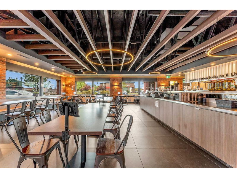 Image #1 of Restaurant for Sale at 6225 200 Street, Langley, British Columbia