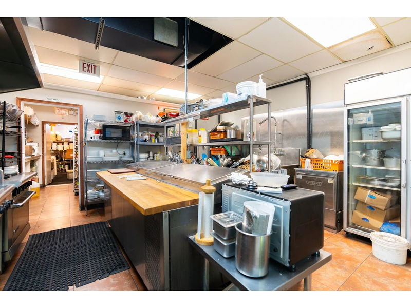 Image #1 of Restaurant for Sale at 1387 Johnston Road, White Rock, British Columbia