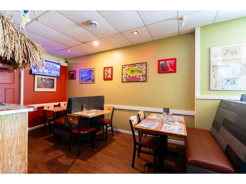 Image #1 of Restaurant for Sale at 1387 Johnston Road, White Rock, British Columbia