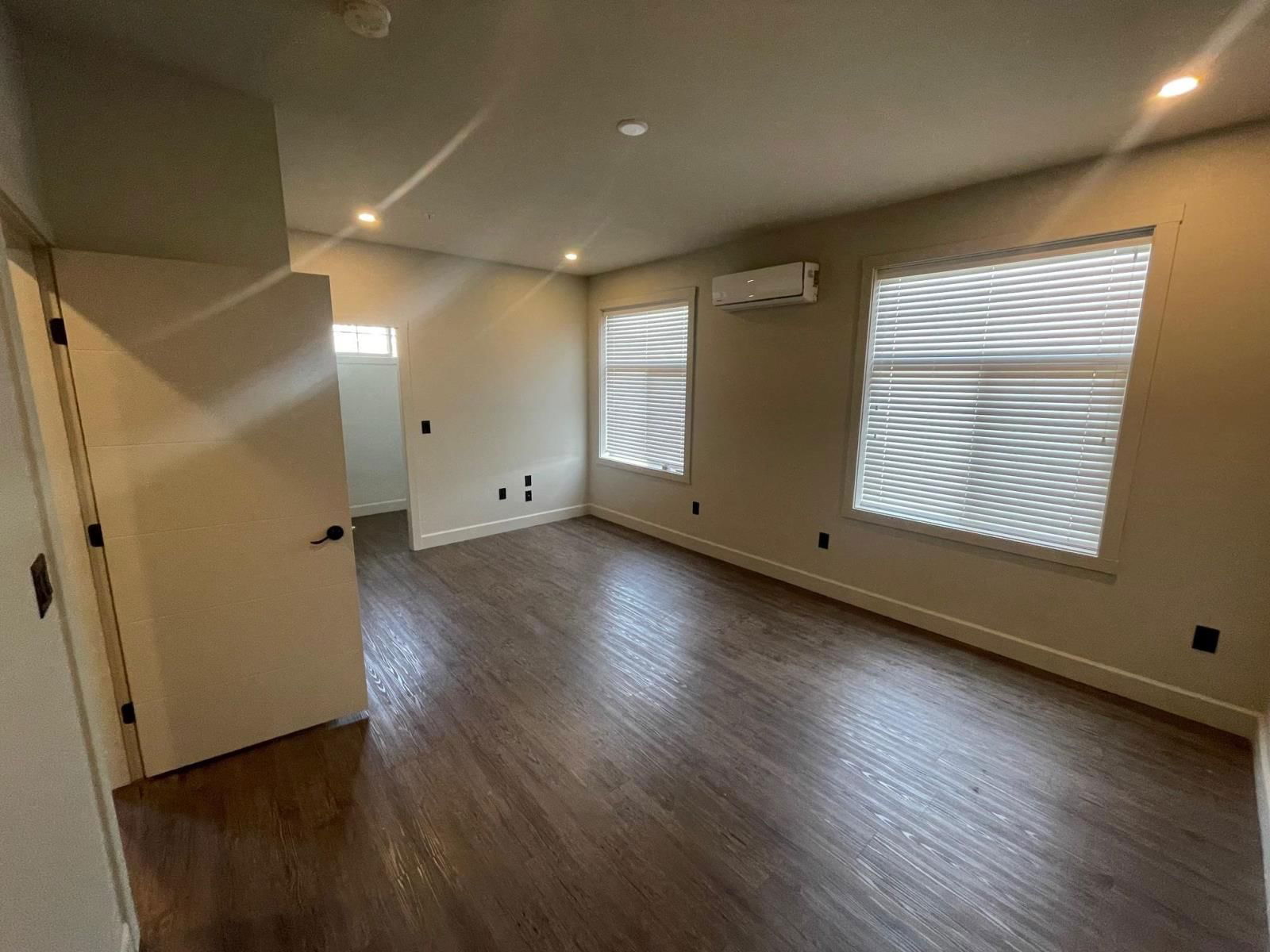 45851 RAILWAY AVENUE Image 15