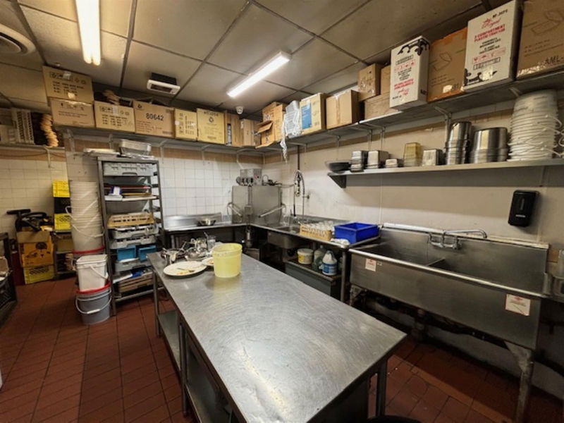 Image #1 of Restaurant for Sale at 9470 120 Street, Surrey, British Columbia