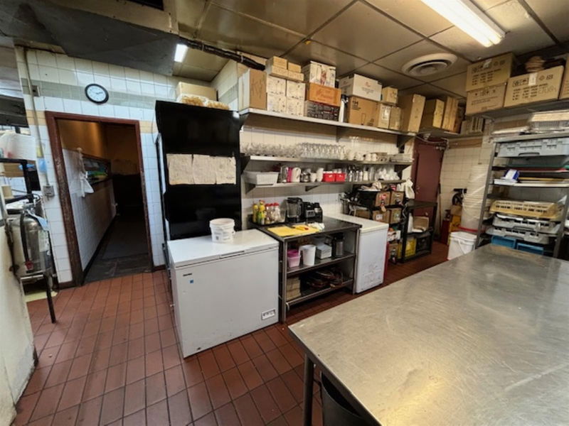 Image #1 of Restaurant for Sale at 9470 120 Street, Surrey, British Columbia