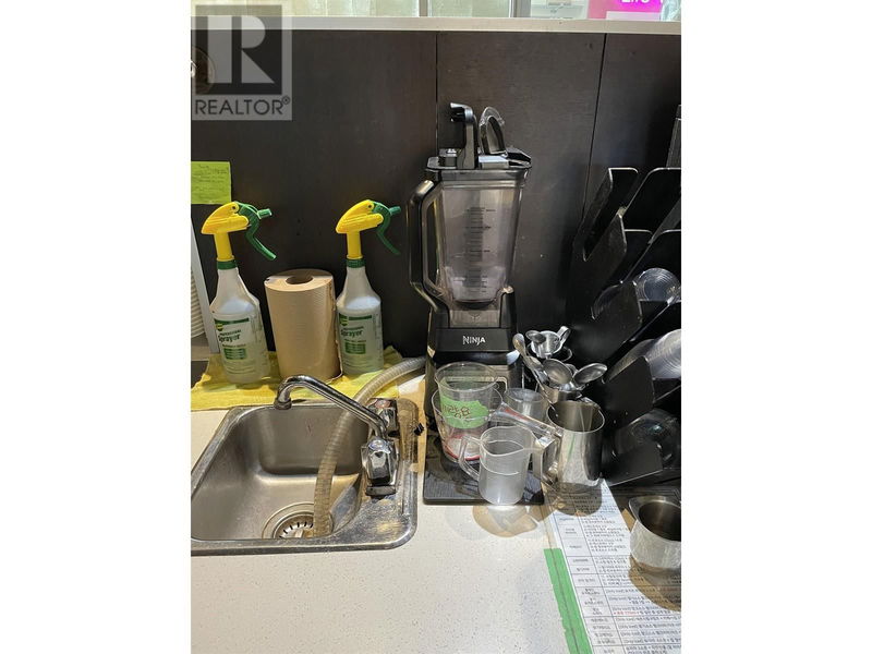 Image #1 of Restaurant for Sale at 104 1610 Robson Street, Vancouver, British Columbia