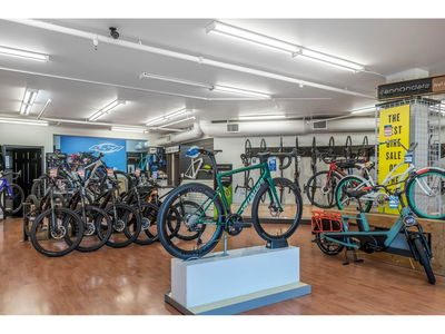 Image #1 of Commercial for Sale at 108 109-19289 Langley Bypass, Surrey, British Columbia