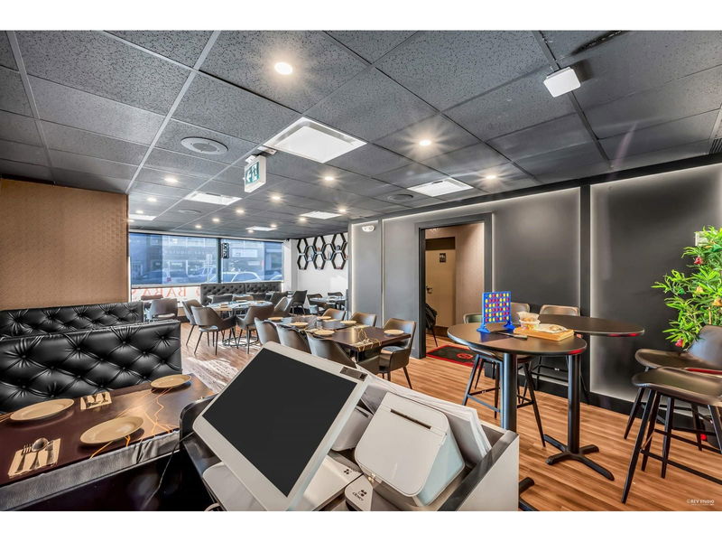 Image #1 of Restaurant for Sale at 101 20567 Fraser Highway, Langley, British Columbia
