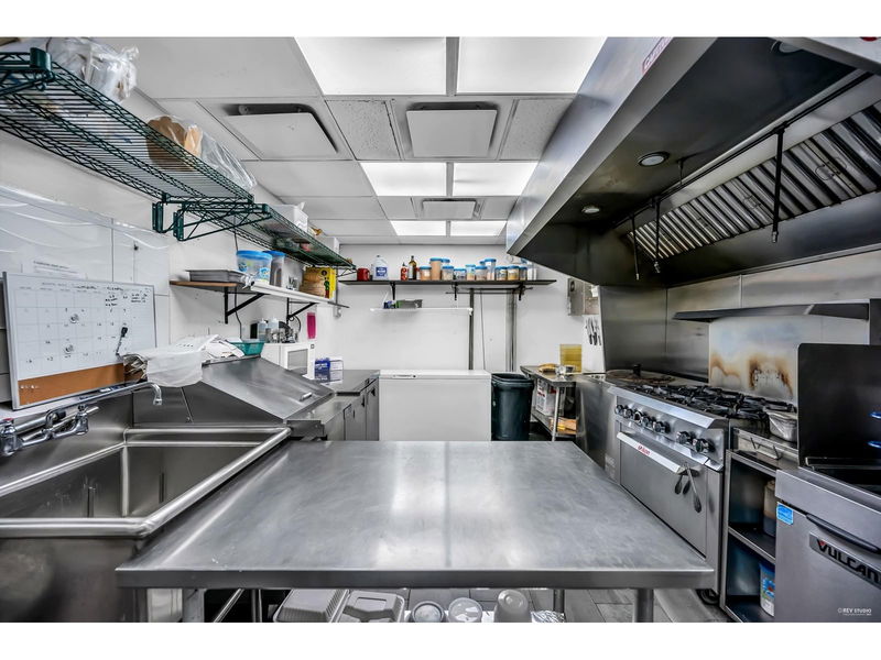 Image #1 of Restaurant for Sale at 101 20567 Fraser Highway, Langley, British Columbia