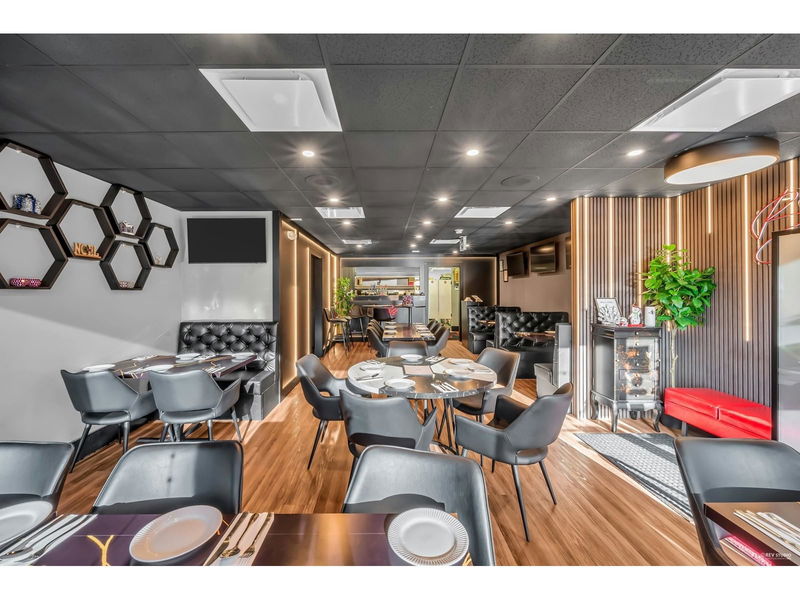 Image #1 of Restaurant for Sale at 101 20567 Fraser Highway, Langley, British Columbia