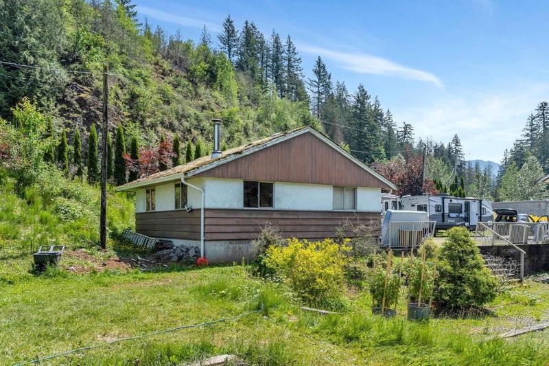 Image #1 of Business for Sale at Cultus Lake, Chilliwack, British Columbia