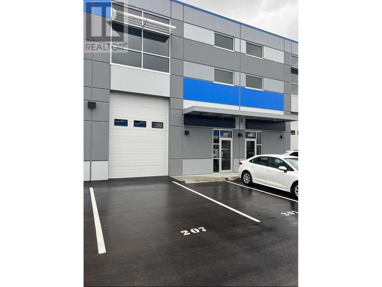 208 - 23251 FRASERWOOD WAY Image 1