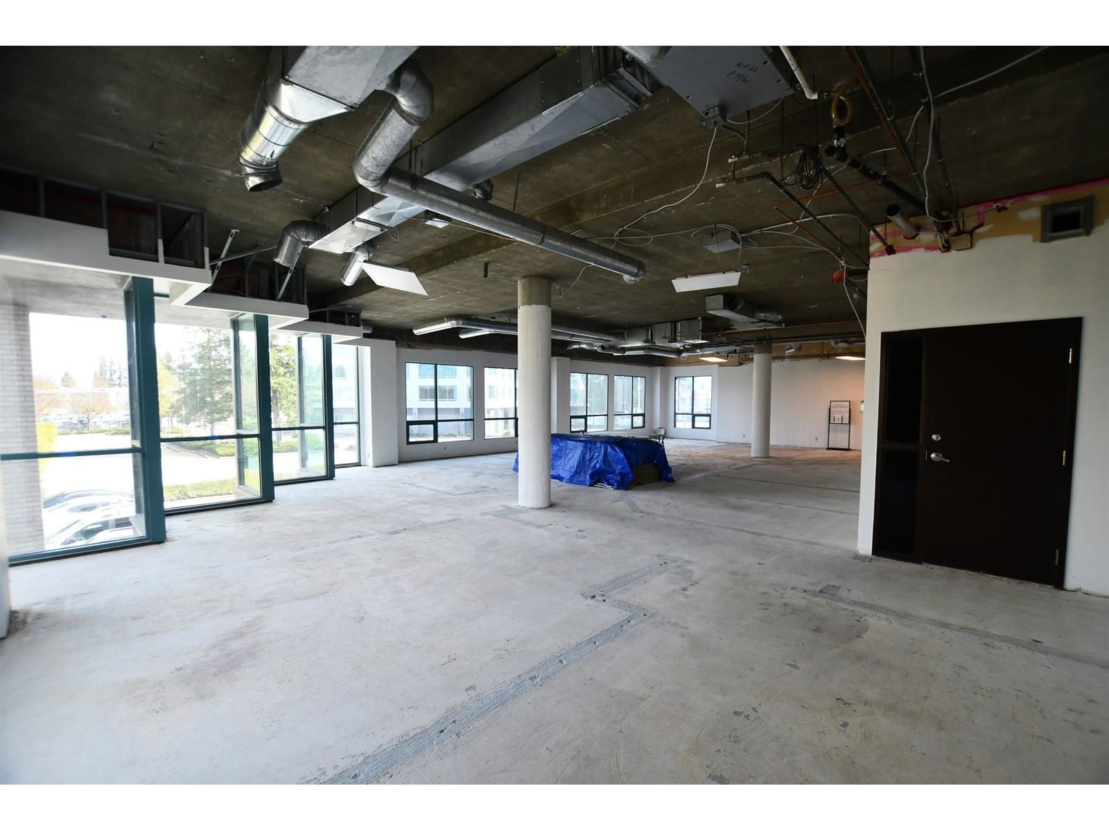 205 - 2692 CLEARBROOK Image 3