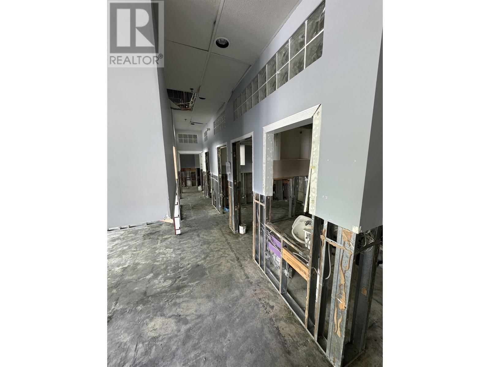 1141 MAIN STREET Image 4