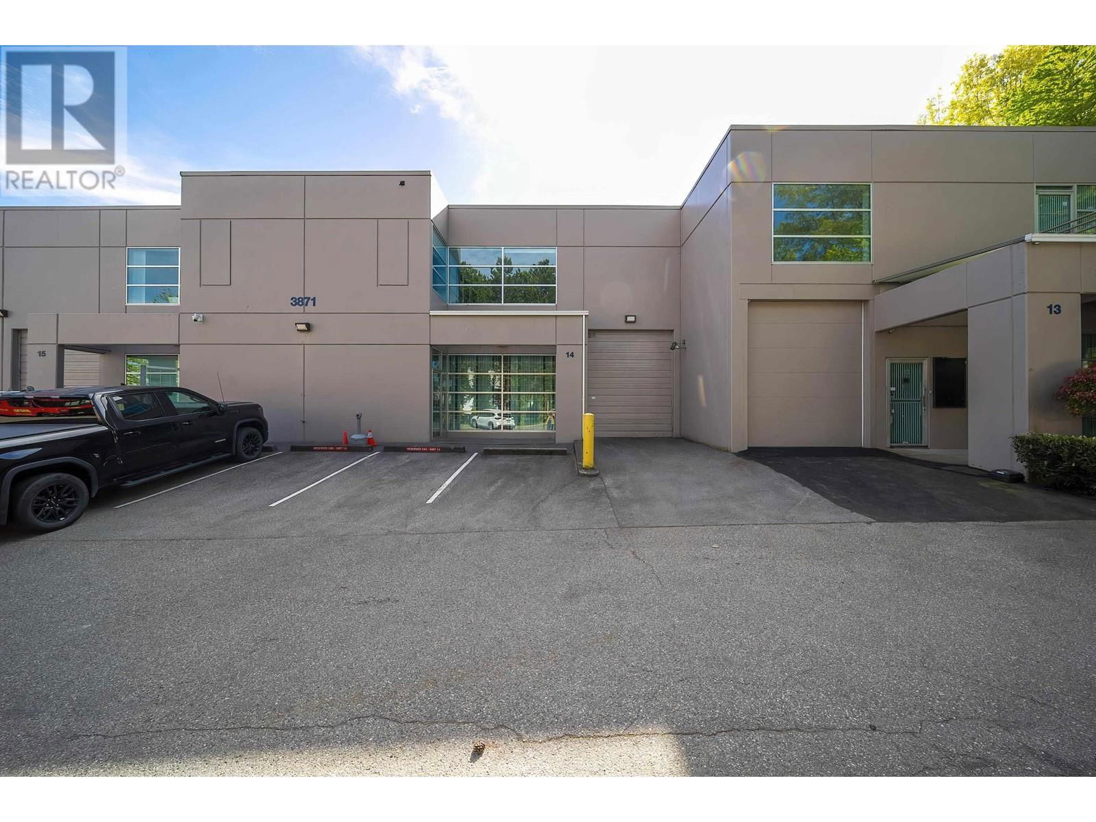14 - 3871 NORTH FRASER WAY Image 1