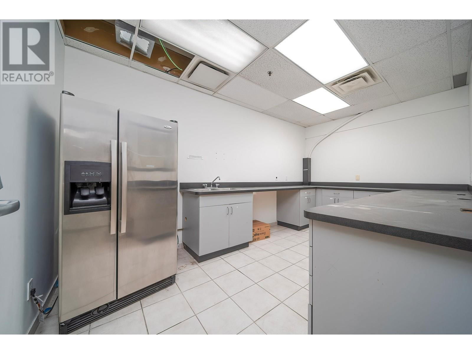 14 - 3871 NORTH FRASER WAY Image 25