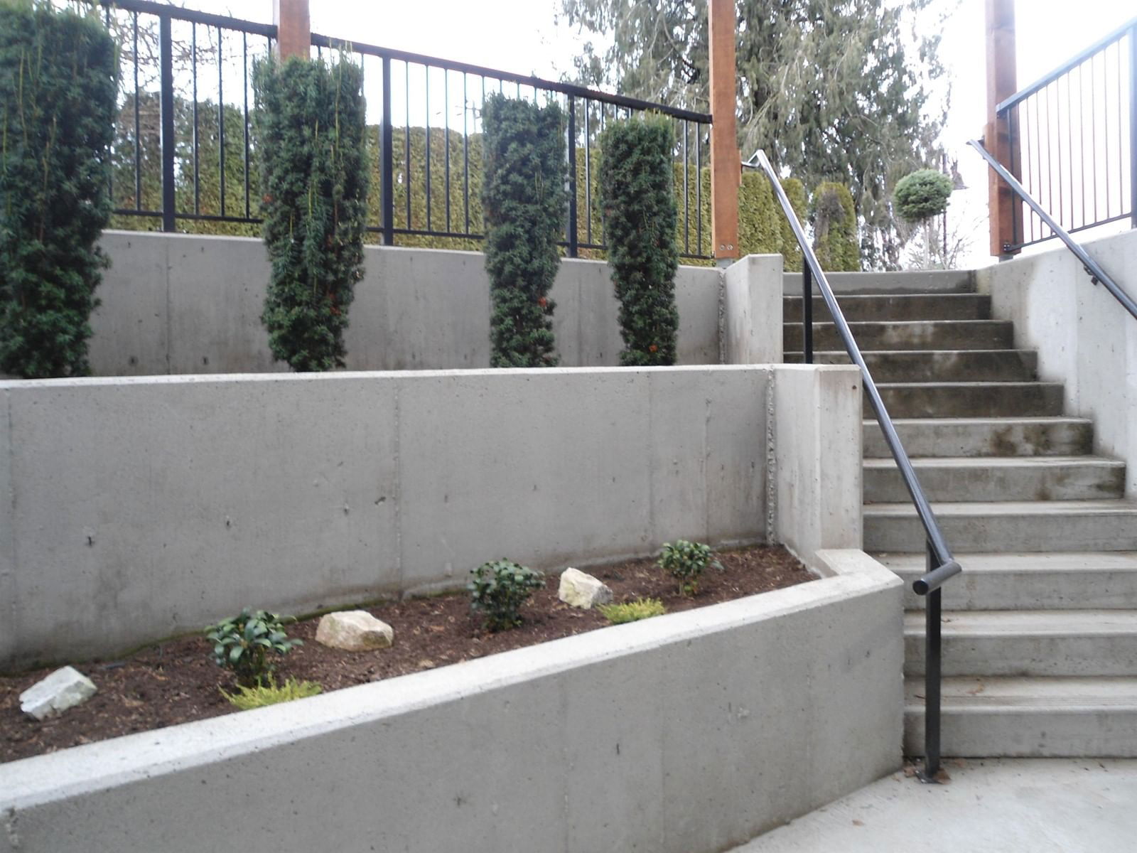 9067 CHURCH Image 10