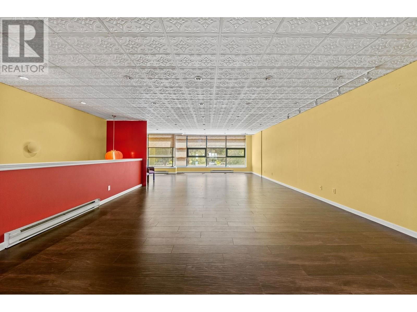 2230 - 4871 SHELL ROAD Image 3