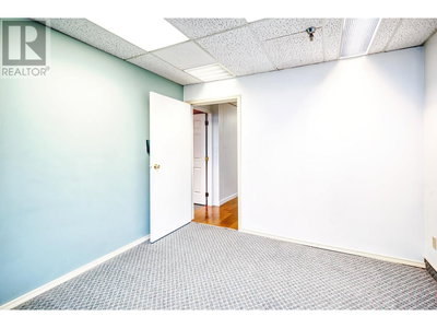 Image #1 of Commercial for Sale at Wharf, Sechelt, British Columbia