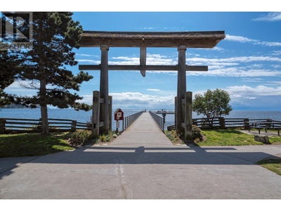 Image #1 of Commercial for Sale at Wharf, Sechelt, British Columbia