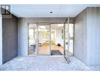 Image #1 of Commercial for Sale at Wharf, Sechelt, British Columbia