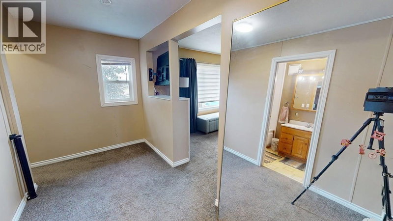 Image #1 of Business for Sale at 100, Taylor, British Columbia