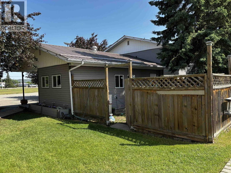 Image #1 of Business for Sale at 100, Taylor, British Columbia