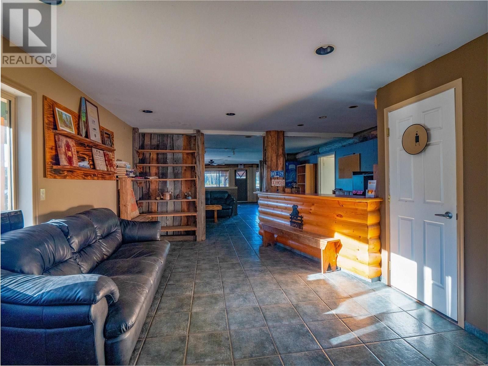 5538 NORTHWOOD ROAD Image 17