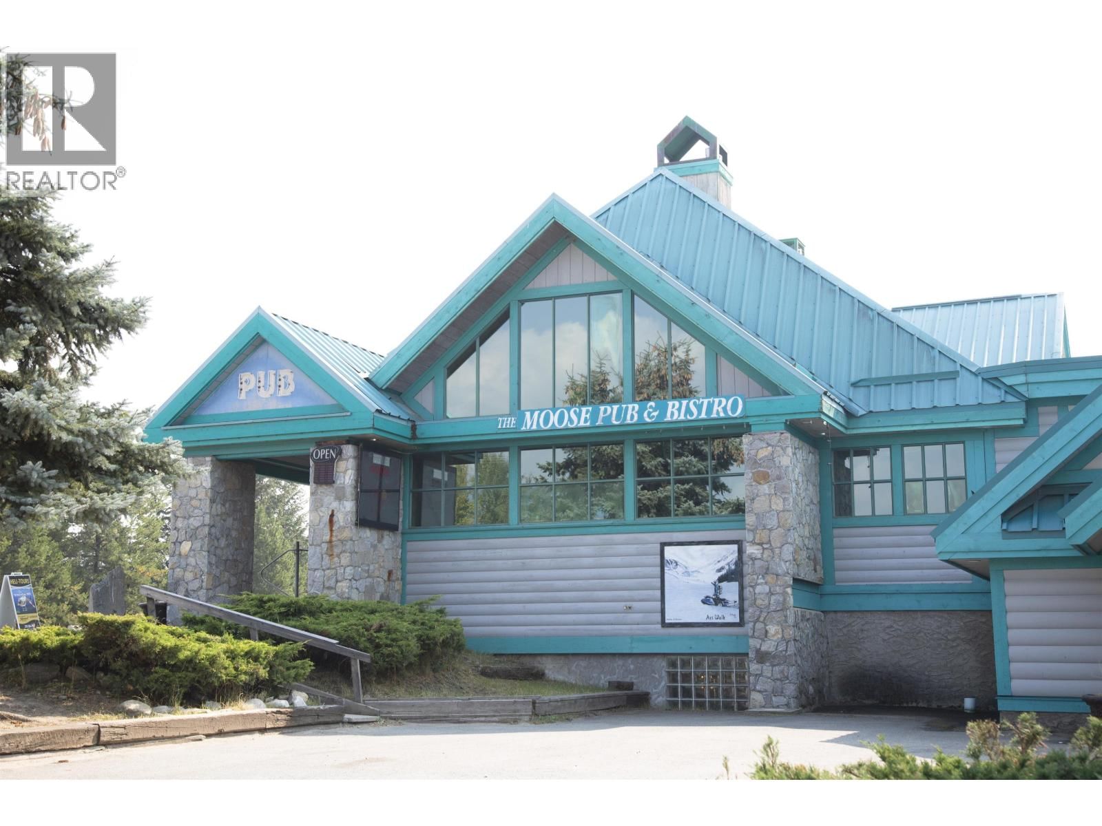 1485 5TH AVENUE Image 21