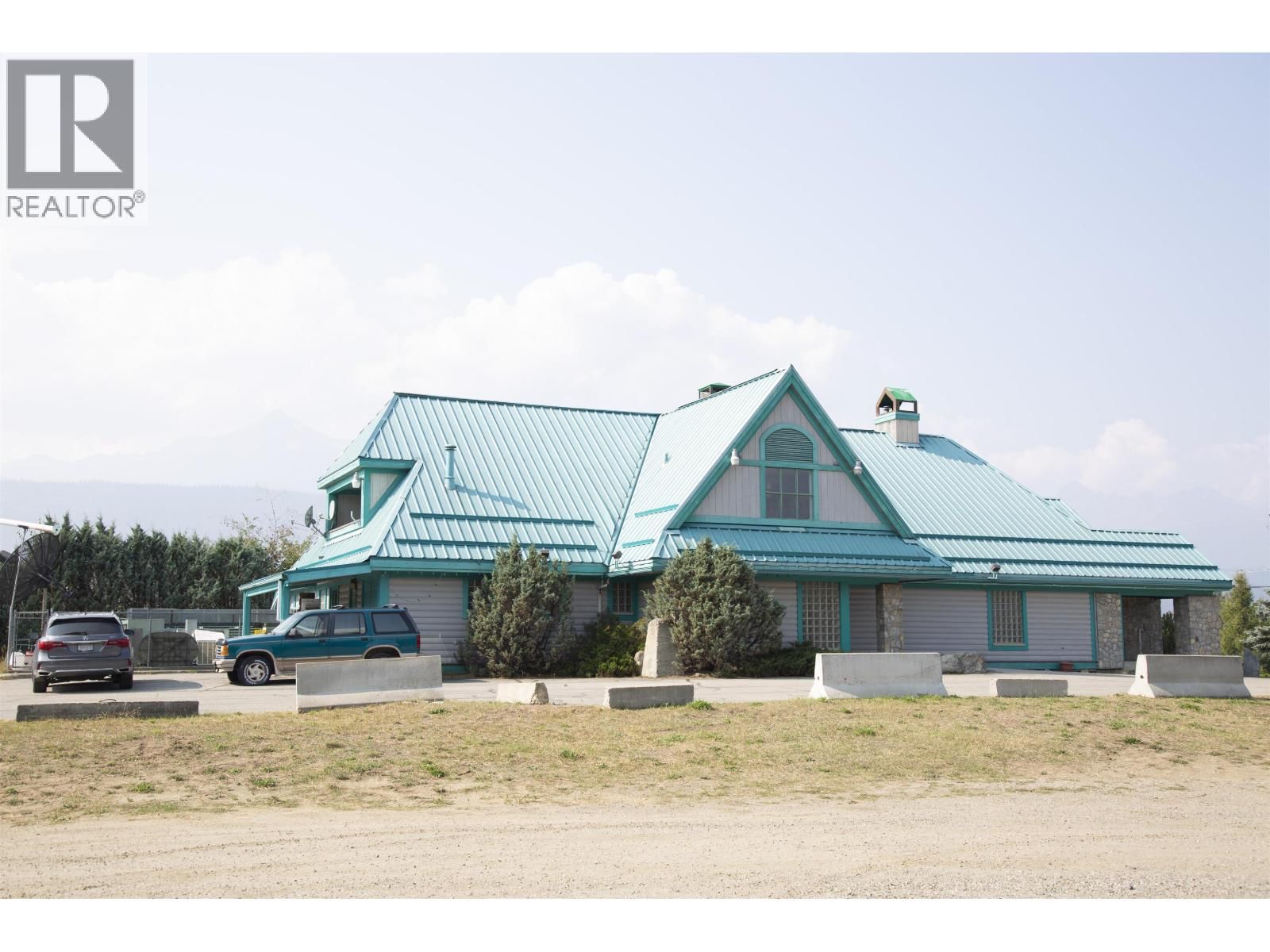 1485 5TH AVENUE Image 22