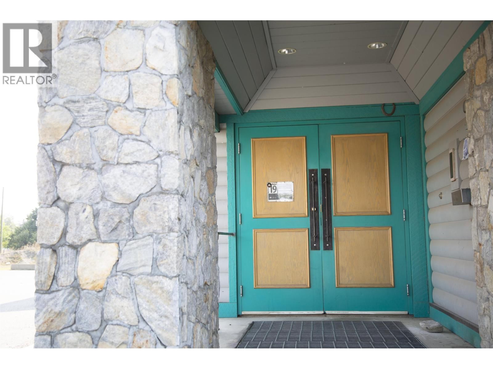 1485 5TH AVENUE Image 5