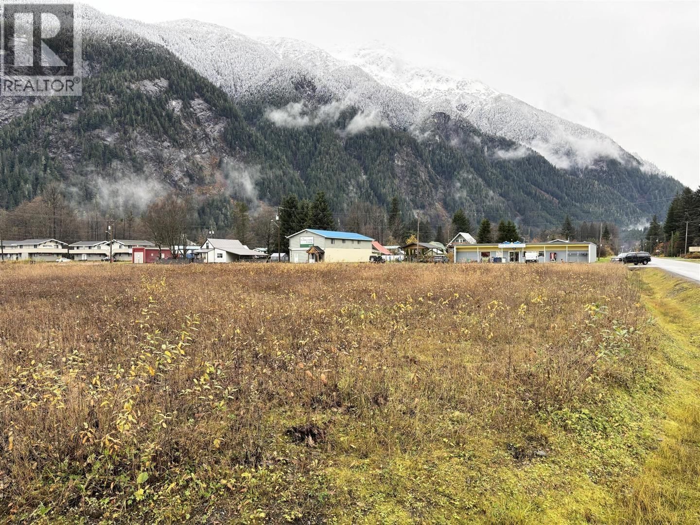 12 & 19 5TH Avenue, Stewart, British Columbia V1N 4J4