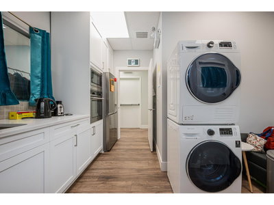 Image #1 of Commercial for Sale at 31, Surrey, British Columbia