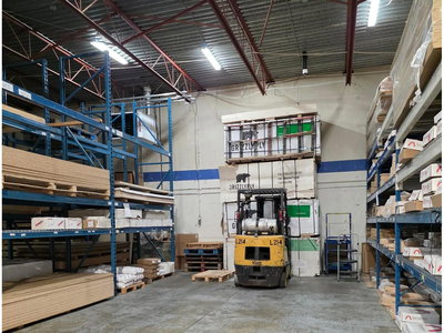 Image #1 of Commercial for Sale at 77, Surrey, British Columbia