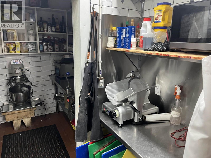 Image #1 of Restaurant for Sale at 10th, Vancouver, British Columbia