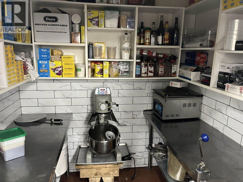 Image #1 of Restaurant for Sale at 10th, Vancouver, British Columbia