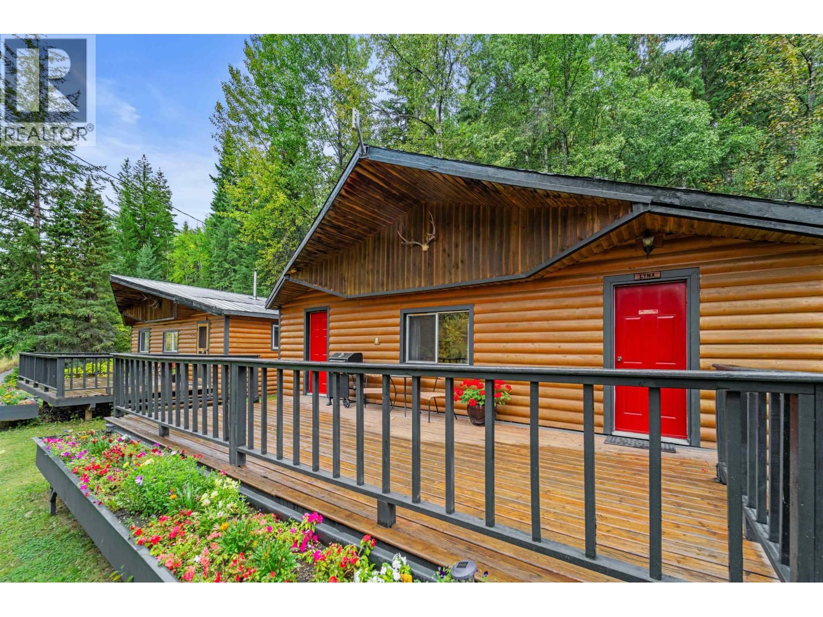 5921 CEDAR CREEK ROAD Image 34