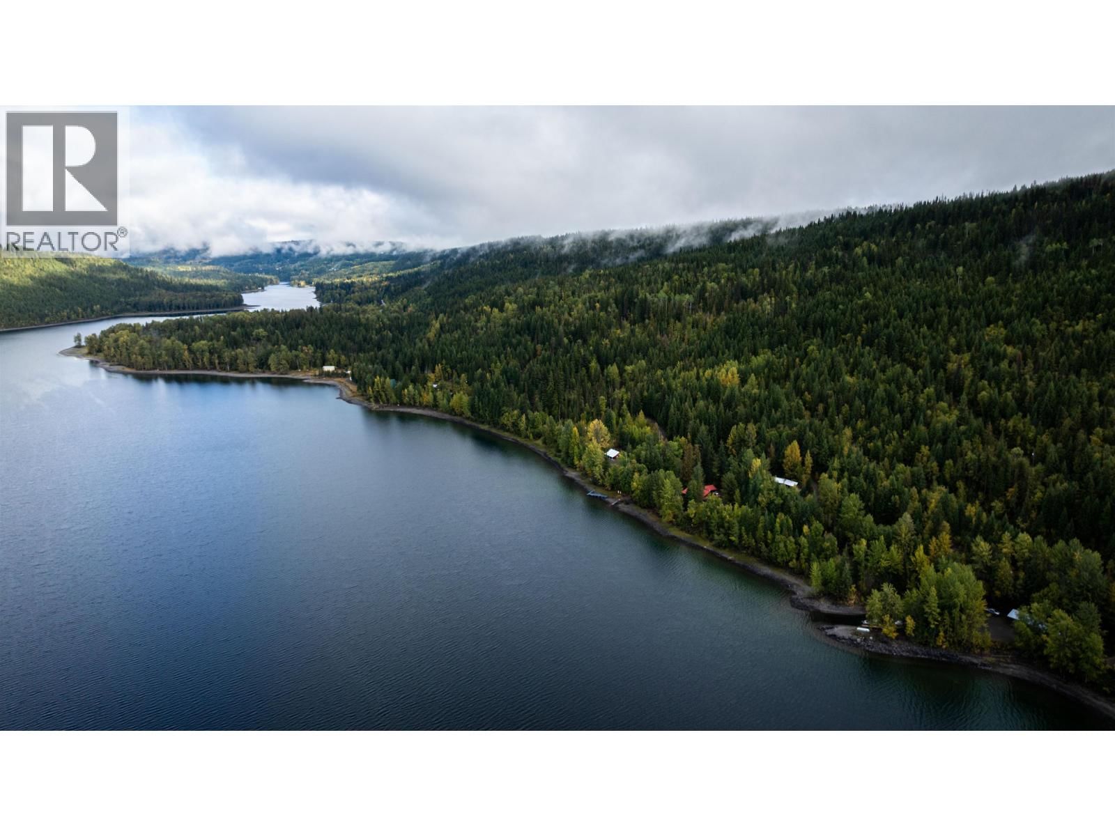 5921 CEDAR CREEK ROAD Image 9