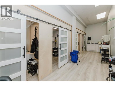 Image #1 of Commercial for Sale at Mermaid, Sechelt, British Columbia