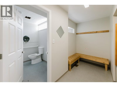 Image #1 of Commercial for Sale at Mermaid, Sechelt, British Columbia