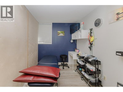 Image #1 of Commercial for Sale at Mermaid, Sechelt, British Columbia