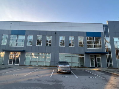 Image #1 of Commercial for Sale at 194, Surrey, British Columbia