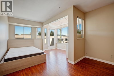 Image #1 of Commercial for Sale at Granville, Vancouver, British Columbia