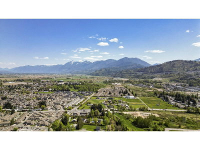 6347 VEDDER Road | Chilliwack British Columbia | Slide Image Seven