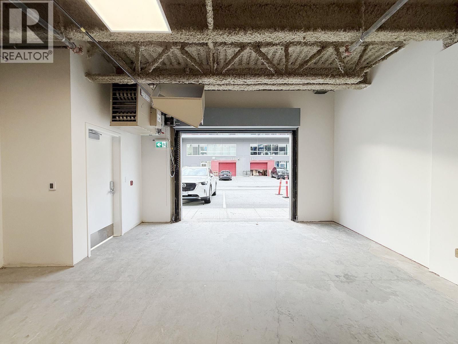 4888 VANGUARD Road photo 18
