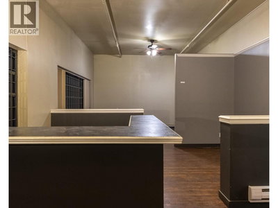 Commercial for Rent in Canada