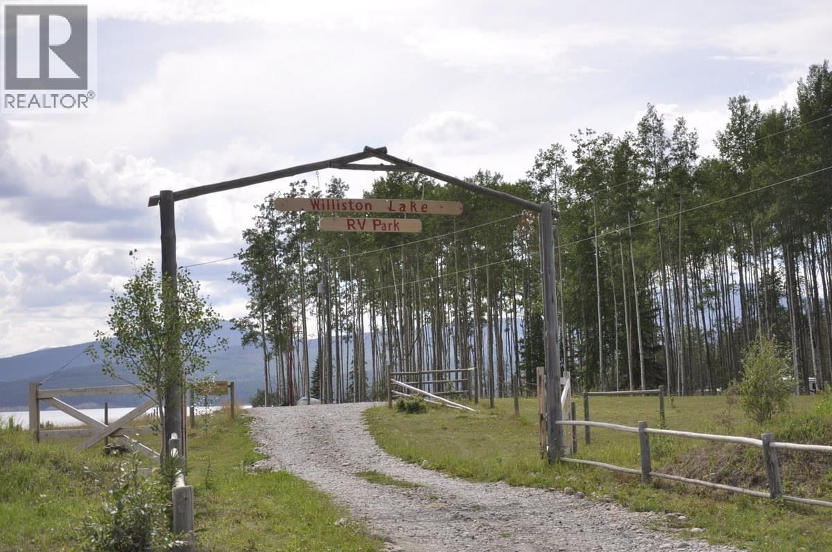 4696 TWELVE MILE ROAD Image 36