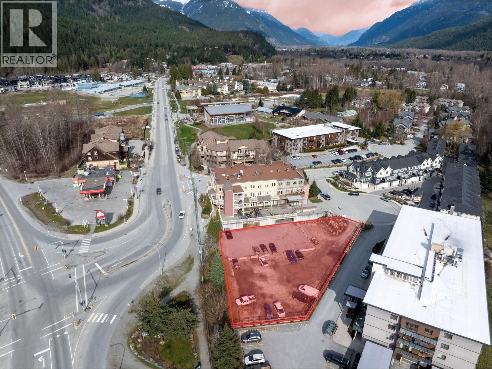 7340 CRABAPPLE Court, Pemberton, British Columbia V0N 2L1