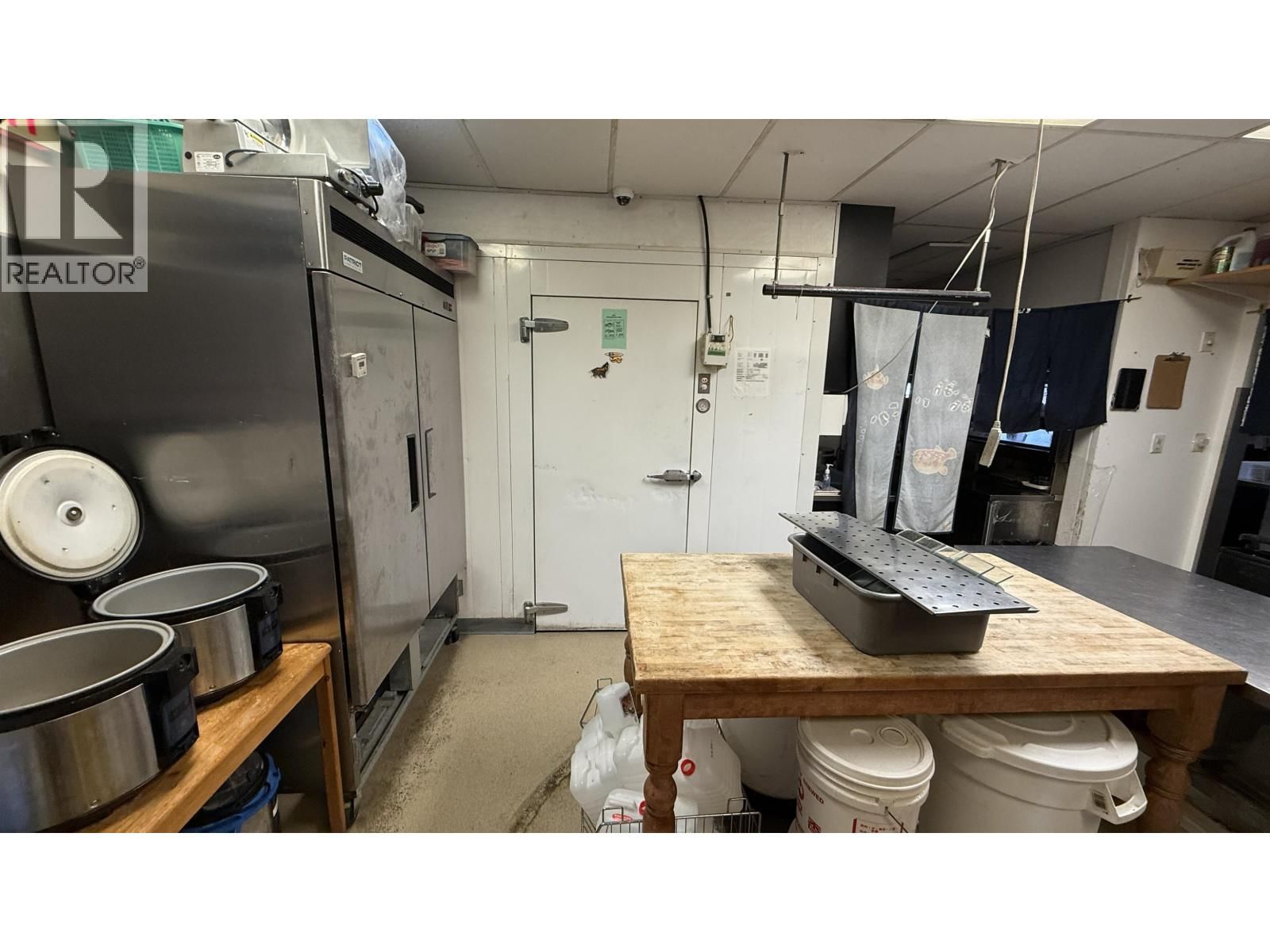 xxxx HASTINGS (CONFIDENTIAL) Street photo 2