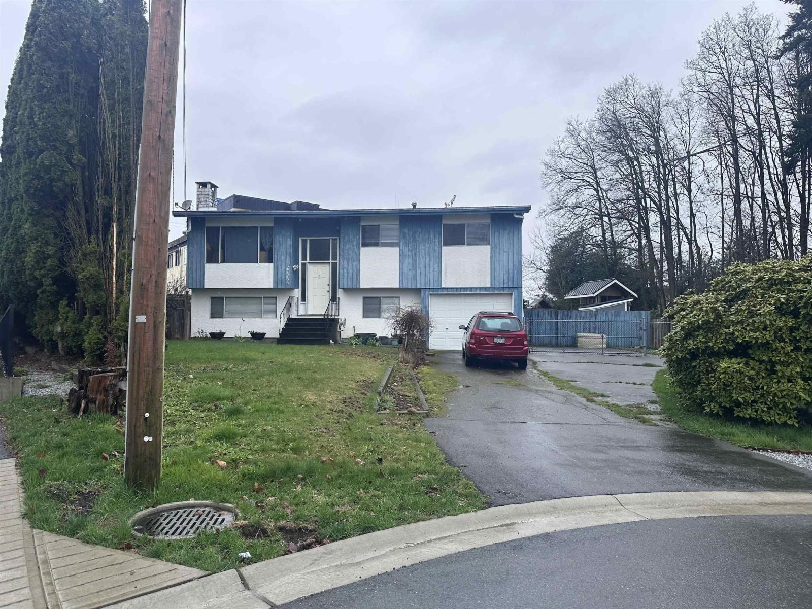 27233 29 Avenue, Langley, British Columbia V4W 3J8