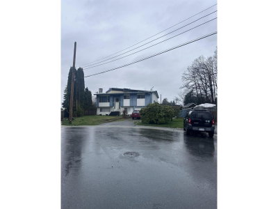 27233 29 Avenue | Langley British Columbia | Slide Image Two