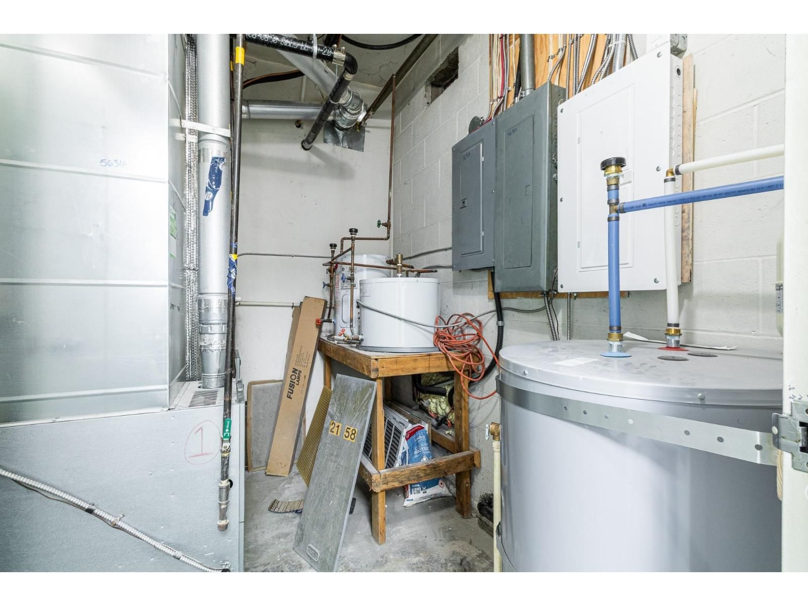 1234 CONFIDENTIAL STREET Image 24